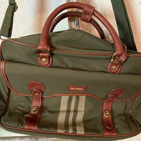 hartmann carry on bag